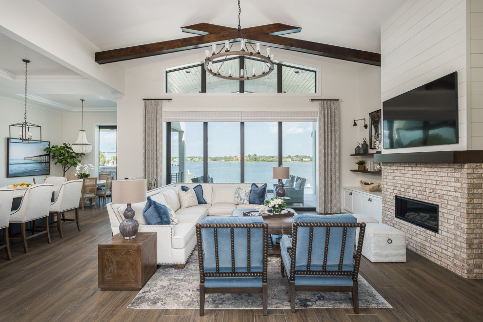 This is an example of a beach style living room in Tampa.