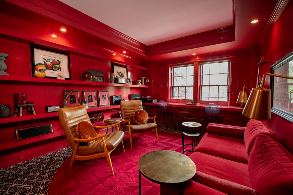 Inspiration for a transitional home design remodel in Boston