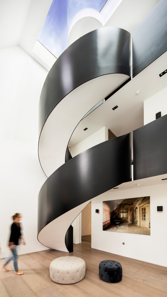 Moderne Treppe in London