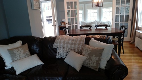 Show me your couch to pillow ratio