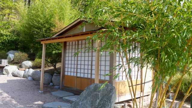 Japanisches Gartenhaus Wiesbaden - Asiatisch - Gartenhaus - Sonstige - von  Drixler Japanische Huser | Houzz