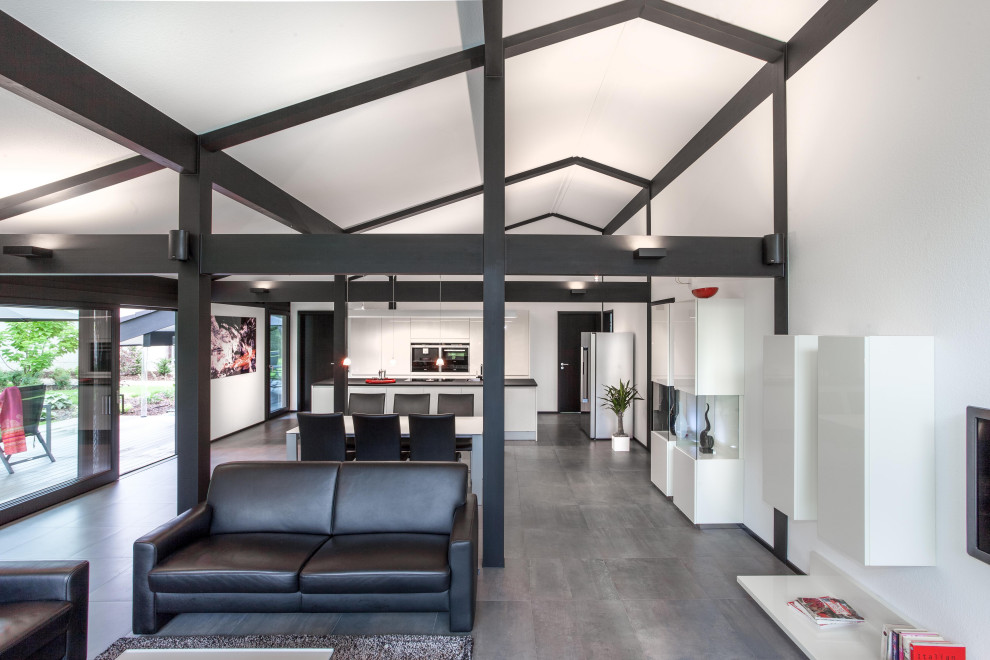 Modernes Wohnzimmer in Sonstige