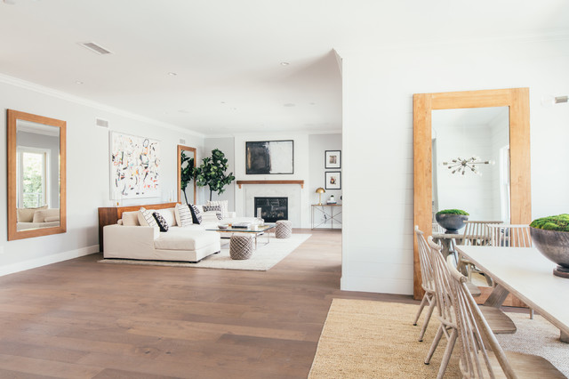 Modern Cape Cod New Construction - Studio City nyklassisk-vardagsrum