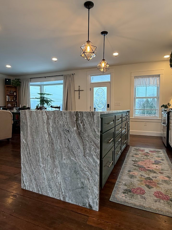 Farmhouse Modern Kitchen