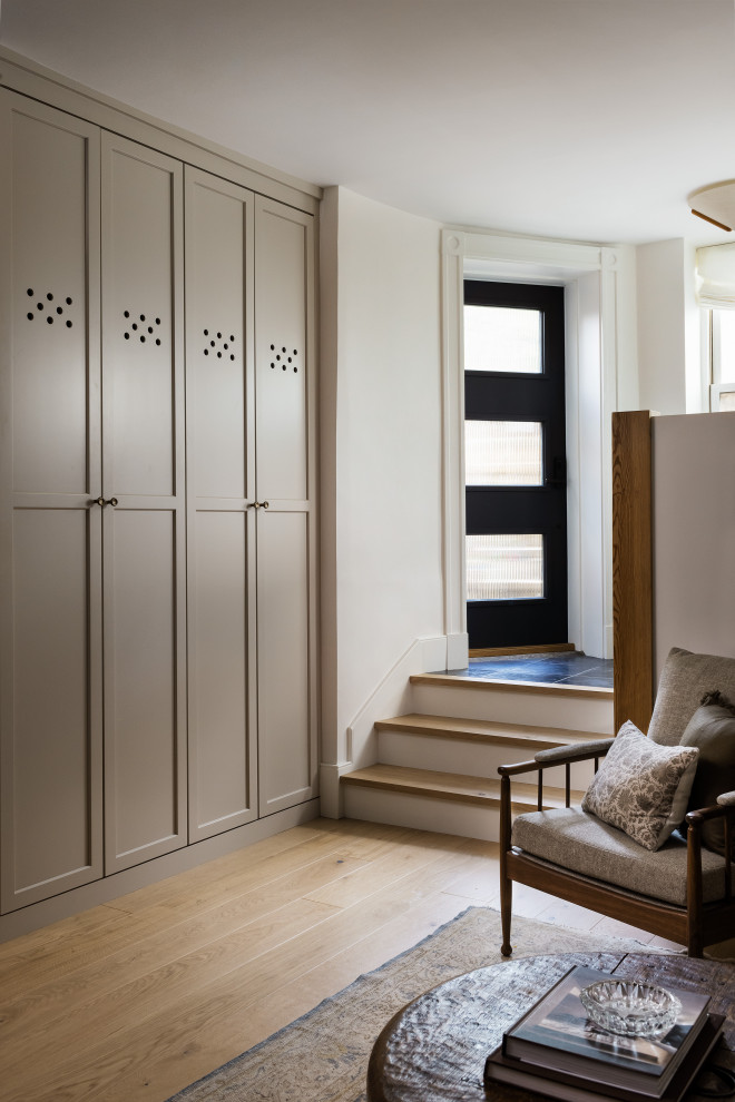 Home design - transitional home design idea in Boston