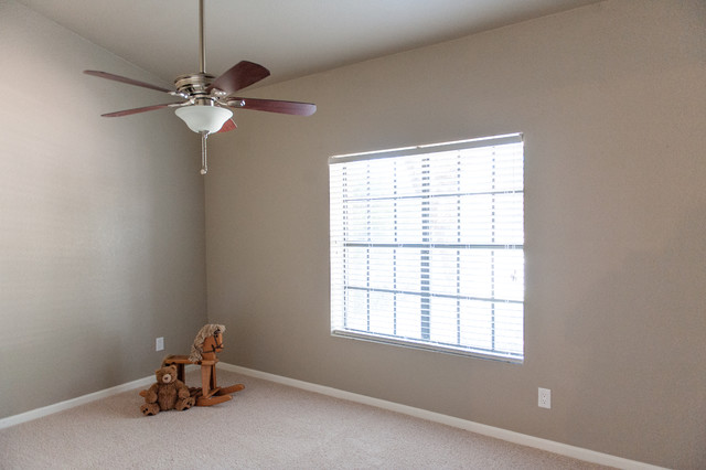 18 S Riata Drive Gilbert AZ 85296 modern-schlafzimmer
