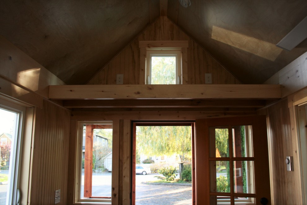 Example of a small mountain style home design design in Seattle