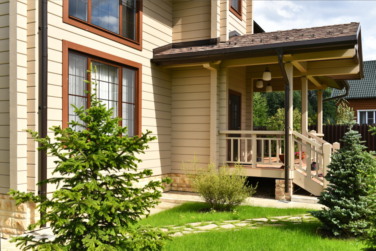 Терраса и дом