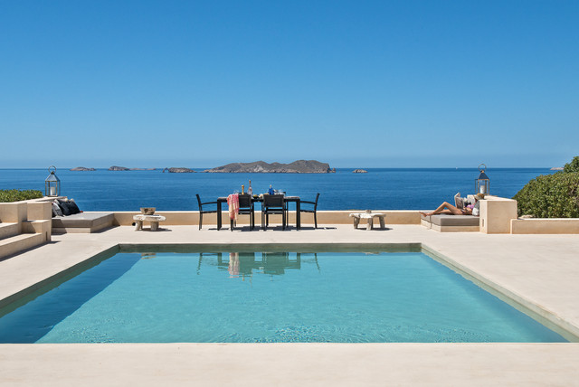 Villas en Ibiza coastal-pools-and-hot-tubs