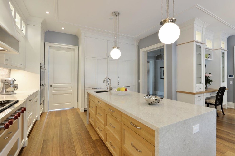 Inspiration for a transitional kitchen remodel in Toronto
