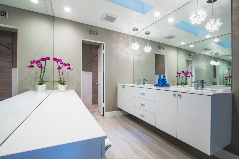 Idee per una stanza da bagno minimalista di medie dimensioni