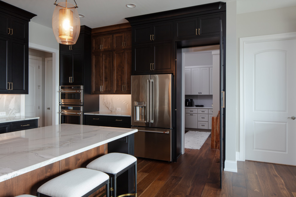 Inspiration for a transitional kitchen remodel in Cincinnati
