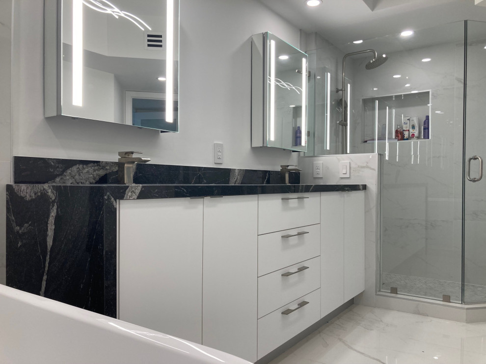 Black & White Condo Renovation