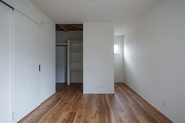 寝室 minimalistisch-schlafzimmer