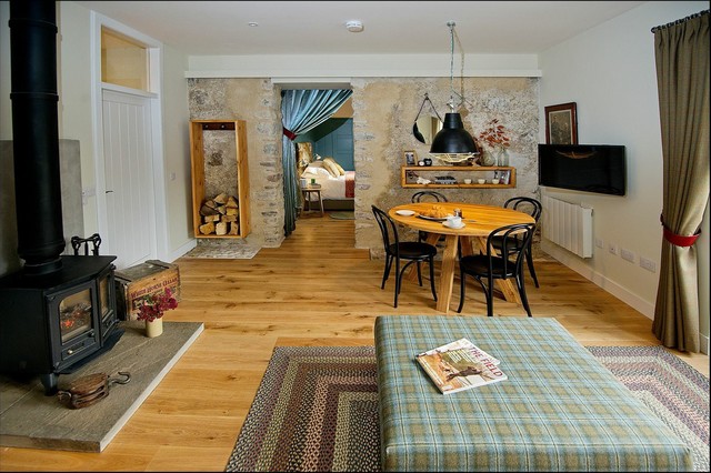 Houzz Tour: Glory Days Again for Converted Scottish Lighthouse