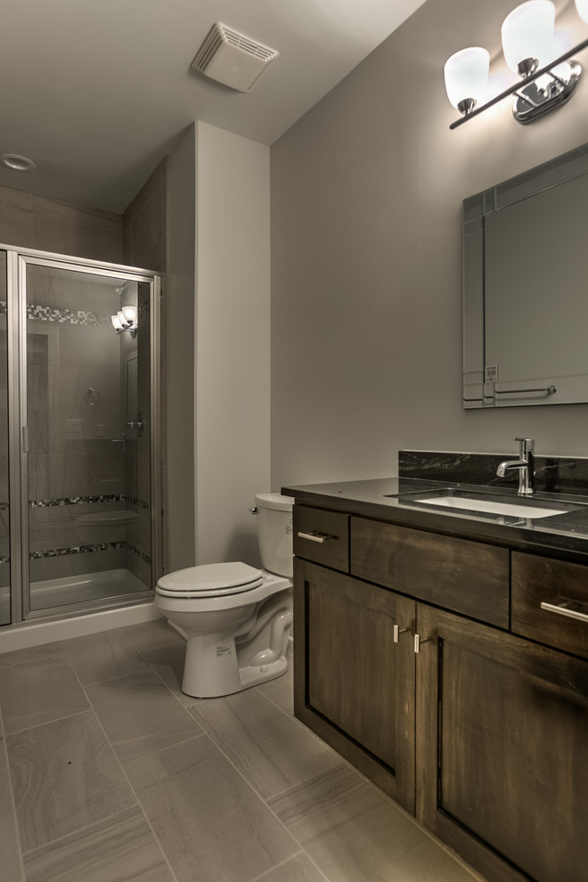 Transitional home design photo in Omaha