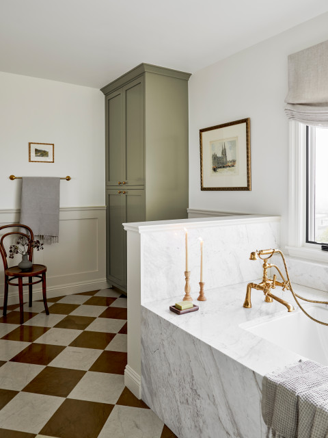 Bathroom of the Week: Modern Style in White, Wood and Brass