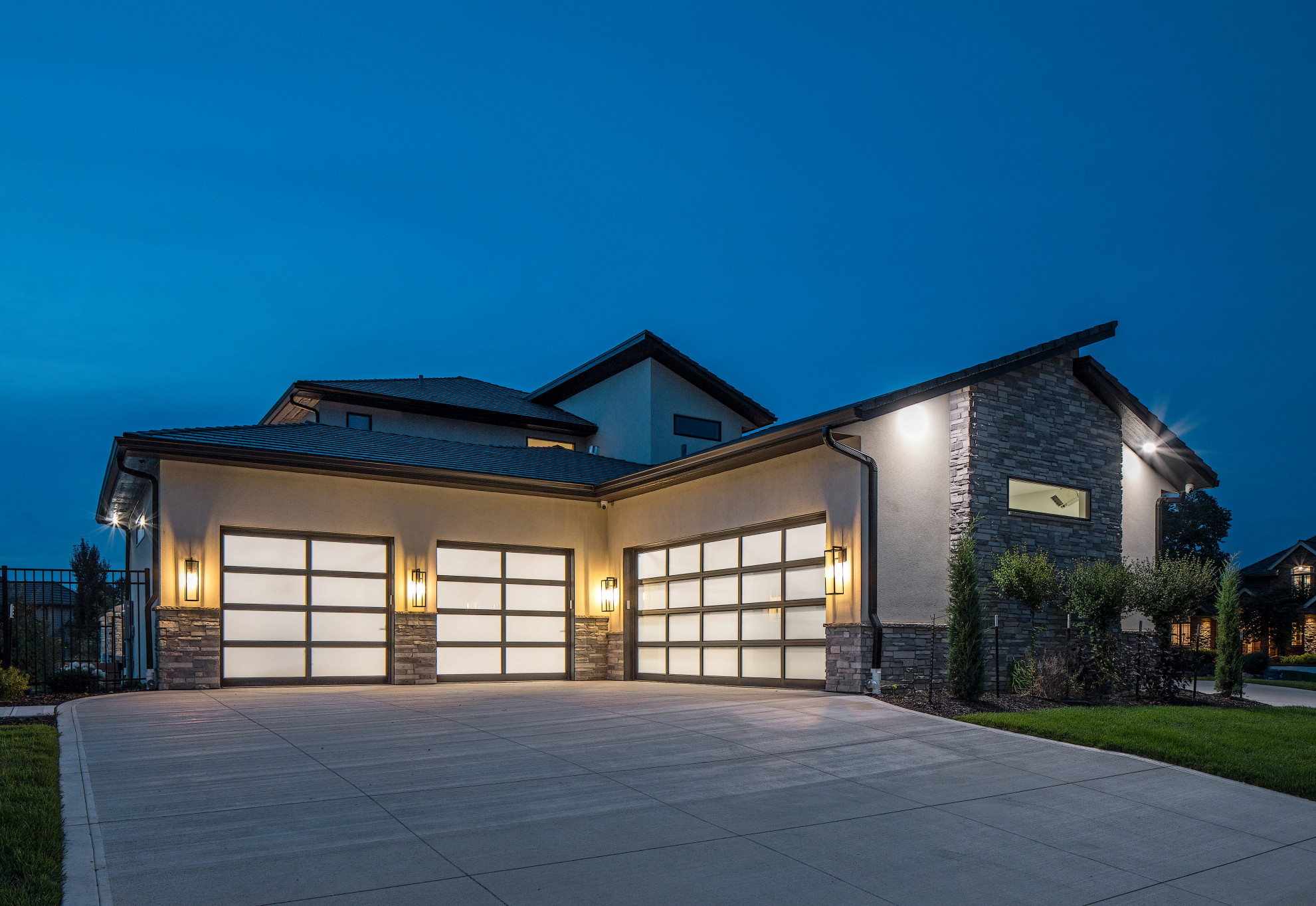 Contemporary Linden Estates