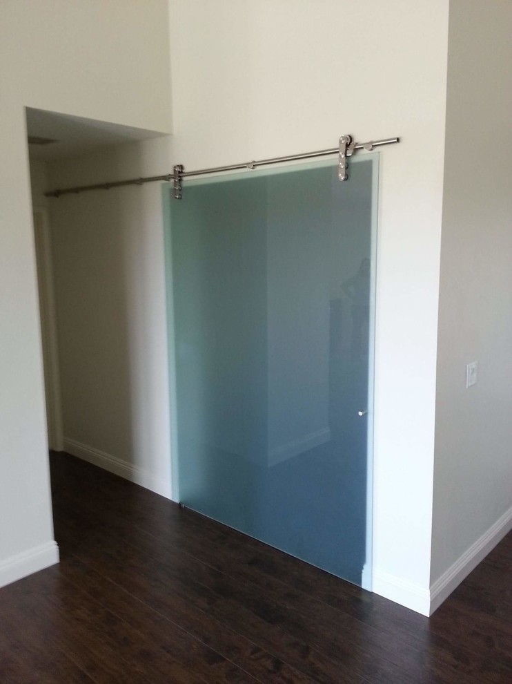 Inspiration for a contemporary closet remodel in Orange County