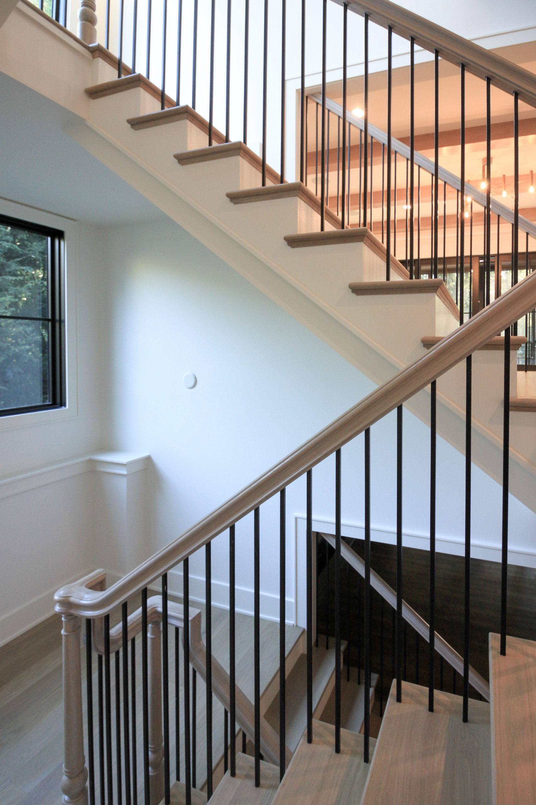 93_Captivating Light Wood Railing System with Black Spindles, Arlington VA 22207