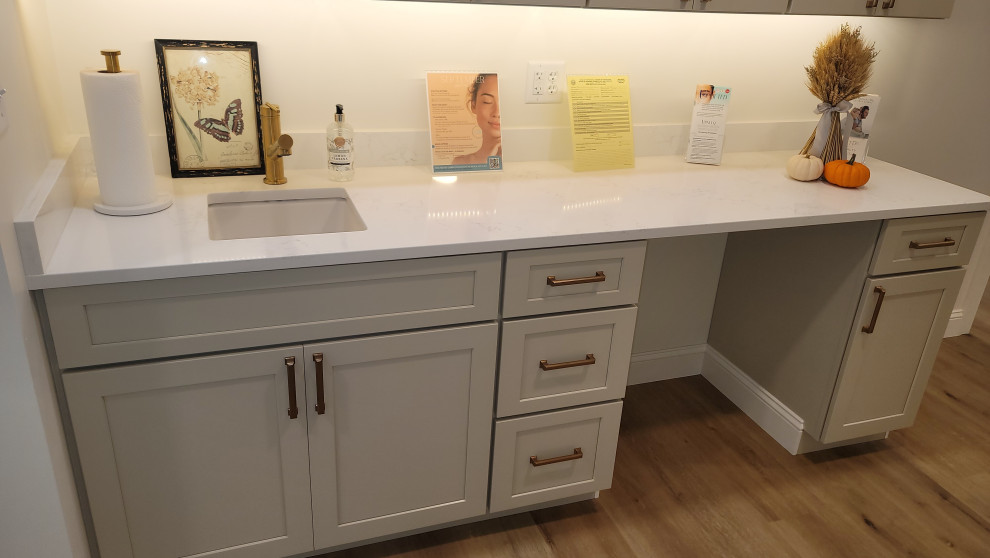 Medical Skin Clinic Cabinetry
