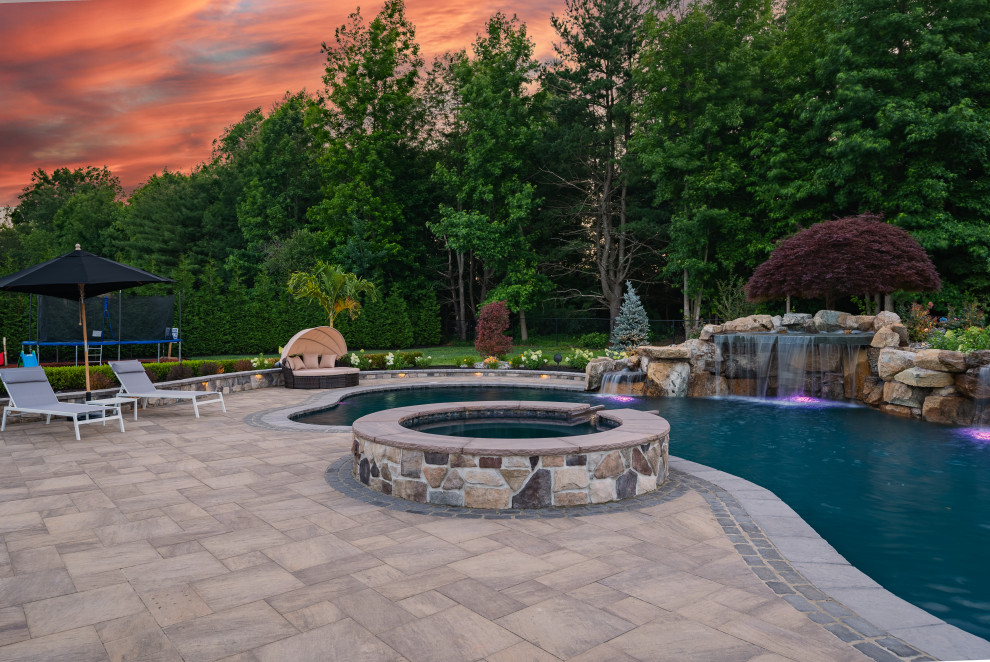 Hardscapes & Pool Patios