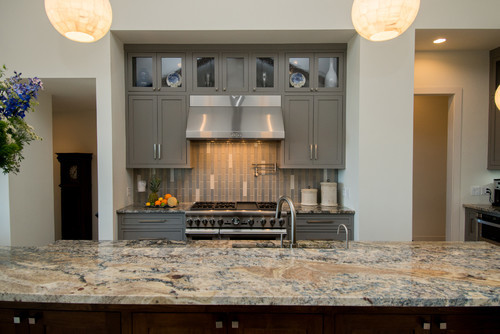 Inspiration for a transitional kitchen remodel in Austin