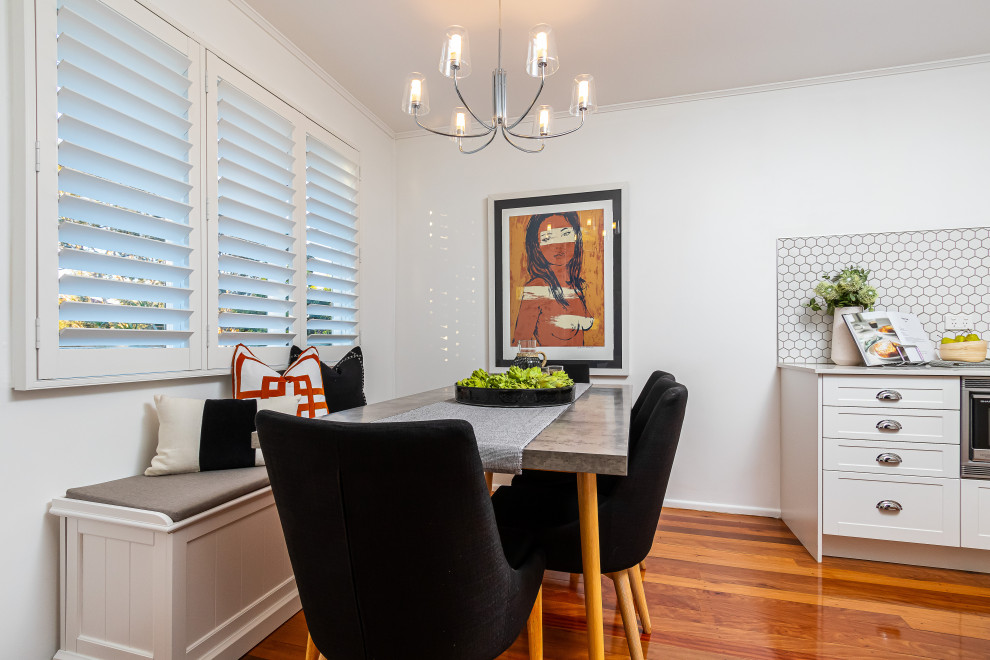 Photo of a contemporary dining room in Brisbane.