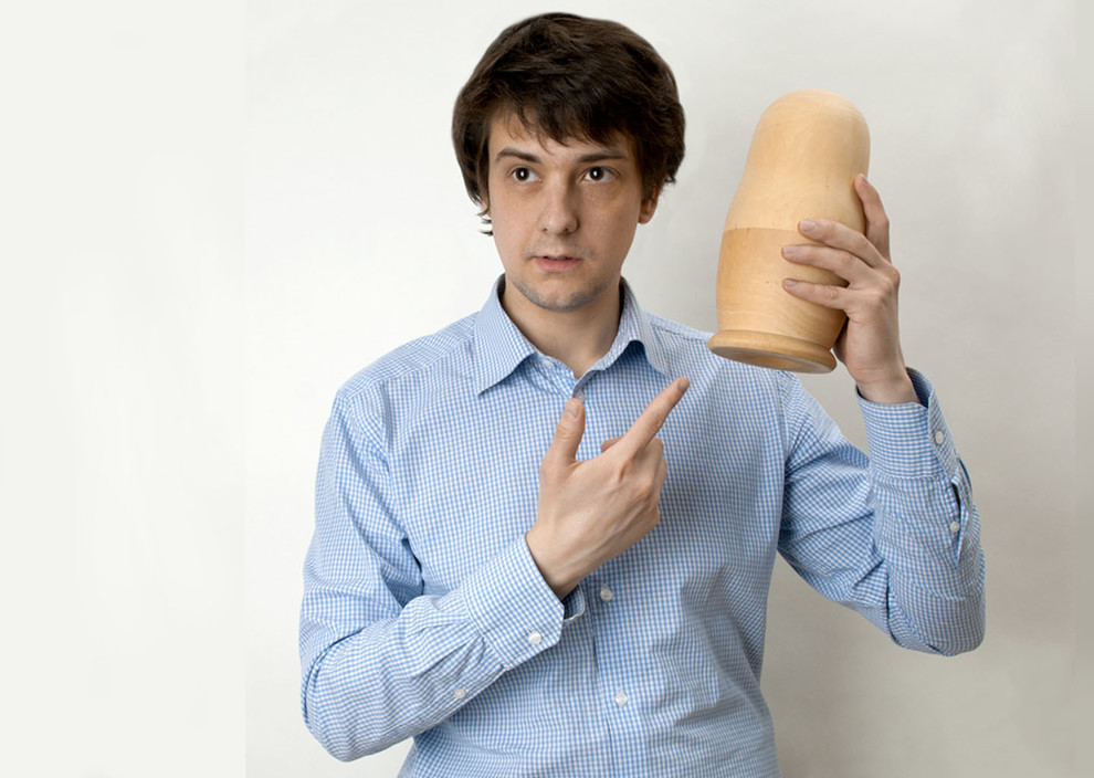 Привет, меня зовут Александр.