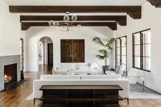 Modern Spanish Manor medelhavsstil-vardagsrum