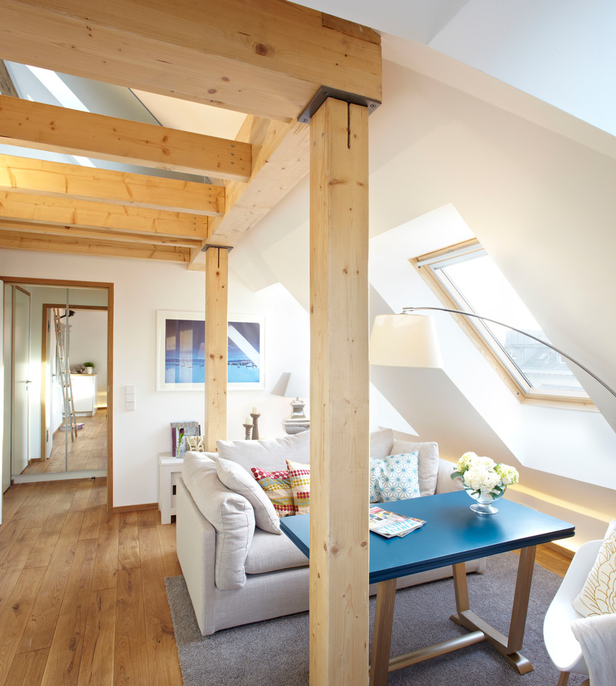Modernes Wohnzimmer in München