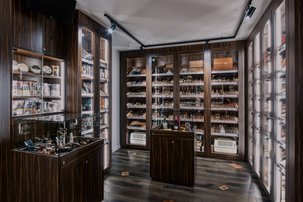 Concept Store spécialisé dans le Cigares de Luxe/Vape électronique/Spiritueux