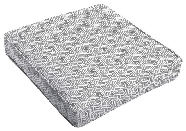Soren Gray/White Geometric Outdoor Chair Cushion, Corded, 19x19 ...