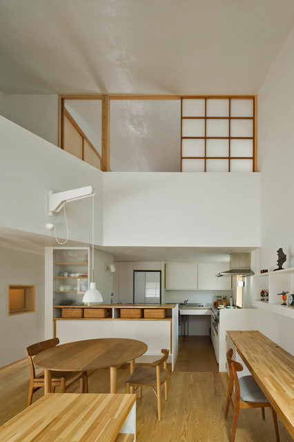 内の外を持つ家 moderne-salle-a-manger