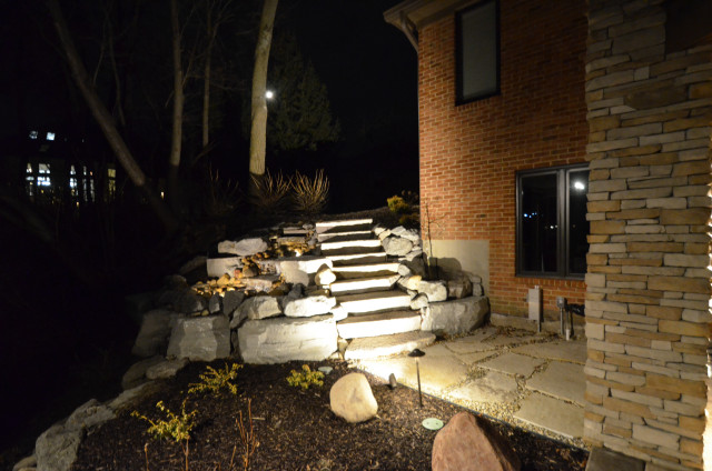 Tomasiak american-traditional-garden