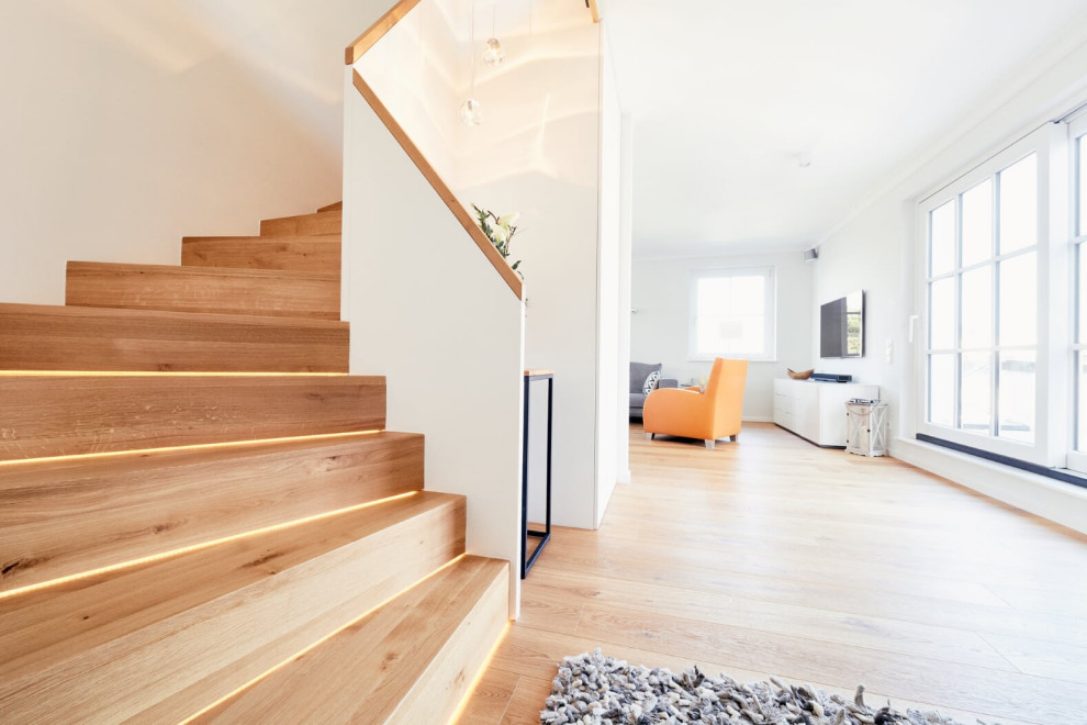 Лестница из натурального дуба