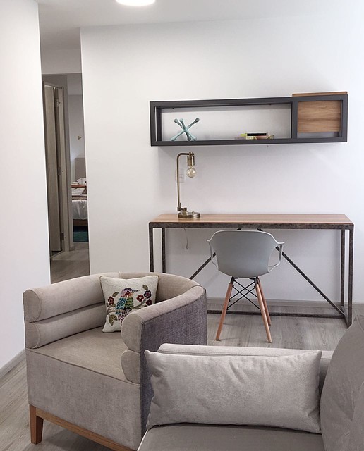 Amarello transitional-home-office