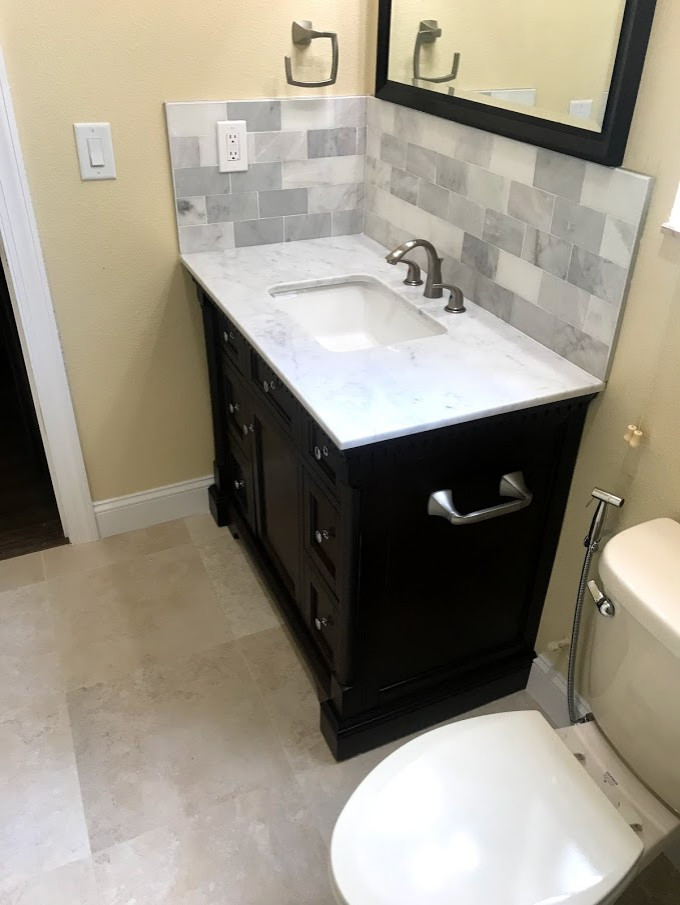 Spring Hill | Transitional | Bathrooms & Floors Repairs and Remodel