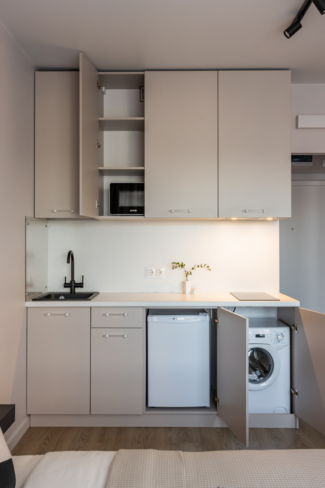 Студия с отделкой от застройщика ПИК