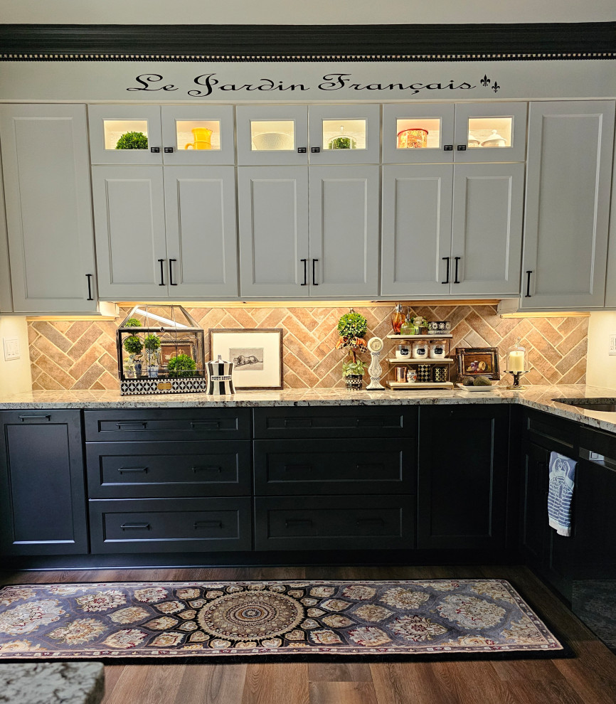 Home design - mid-sized transitional home design idea in Baltimore
