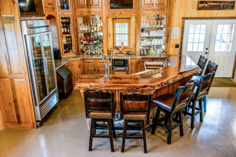 Photo of a country home bar in Philadelphia.