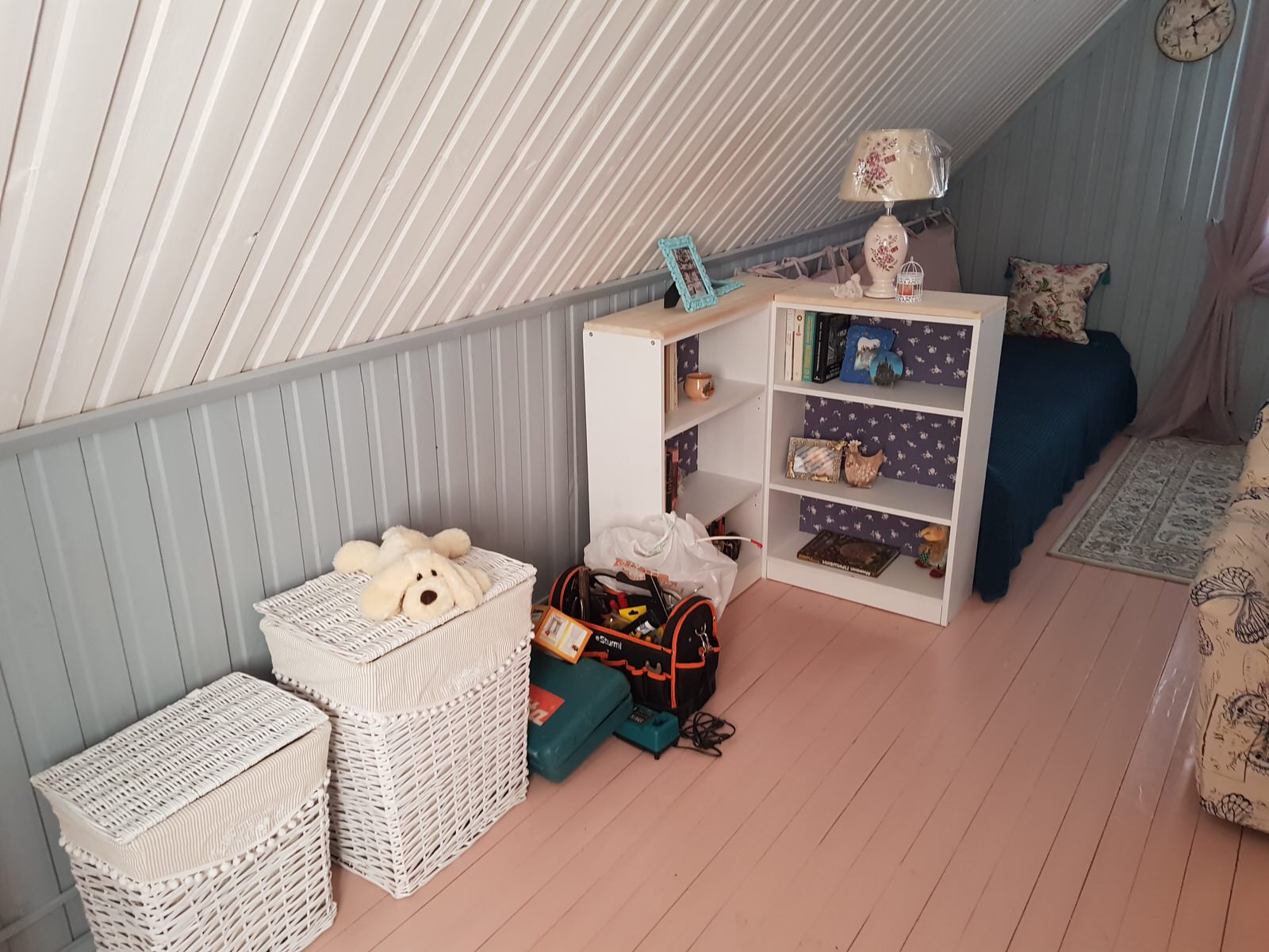 Реконструкция мансардного этажа дачного дома