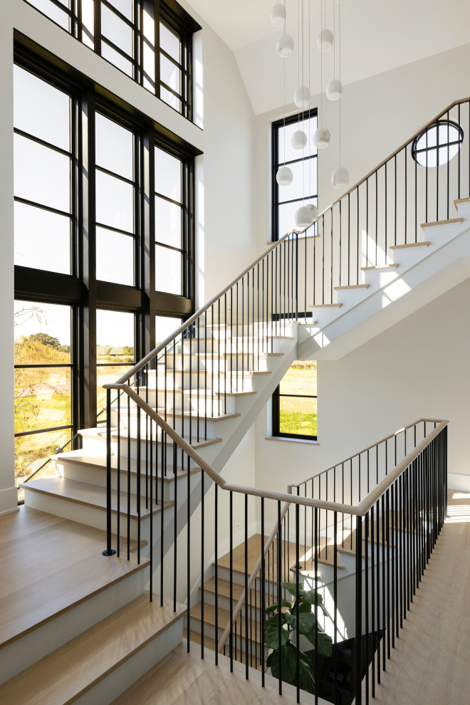 Transitional staircase photo in Minneapolis
