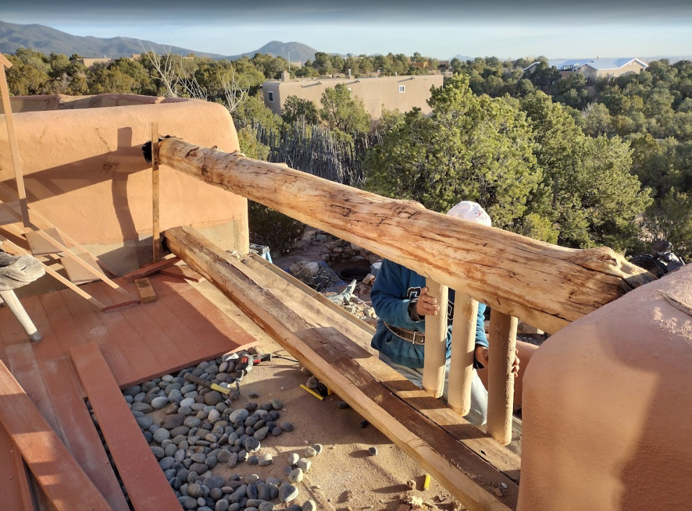 Oak, Copper, and Sto.