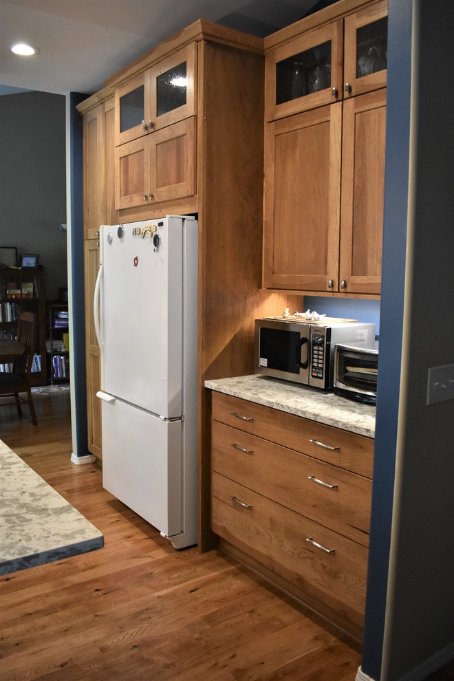 Home design - transitional home design idea in Seattle
