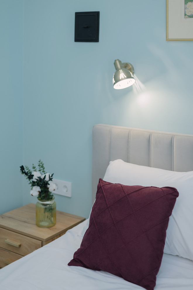 Реализация проекта в старом фонде СПб, квартира с камином.