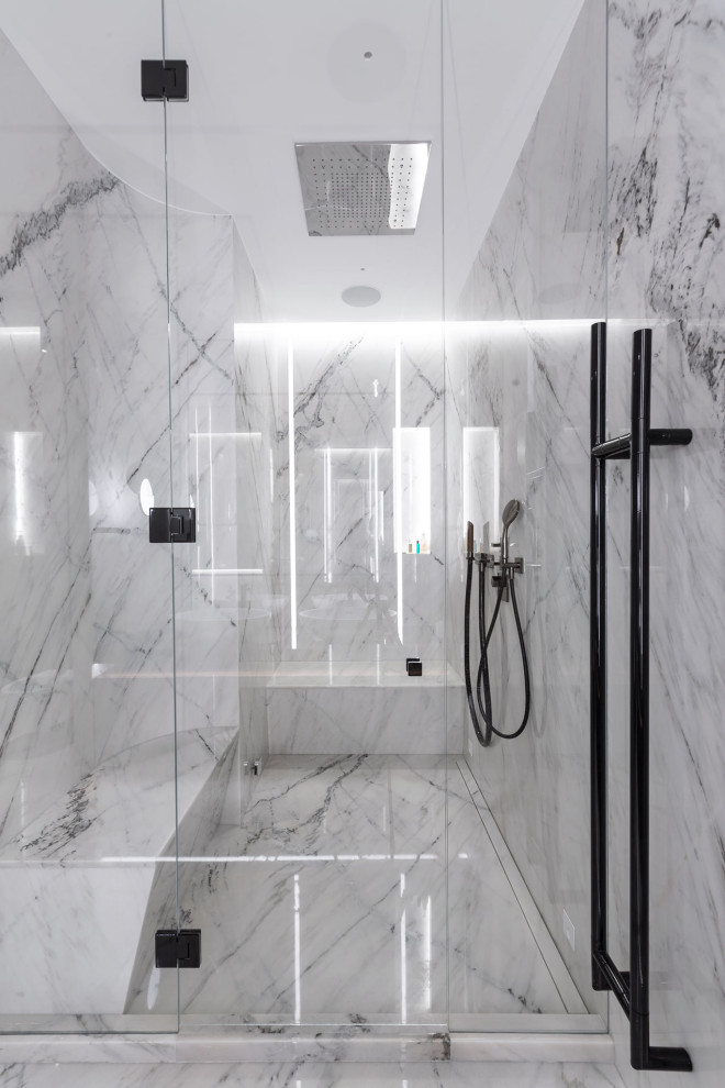 Стеклянная перегородка в душевую