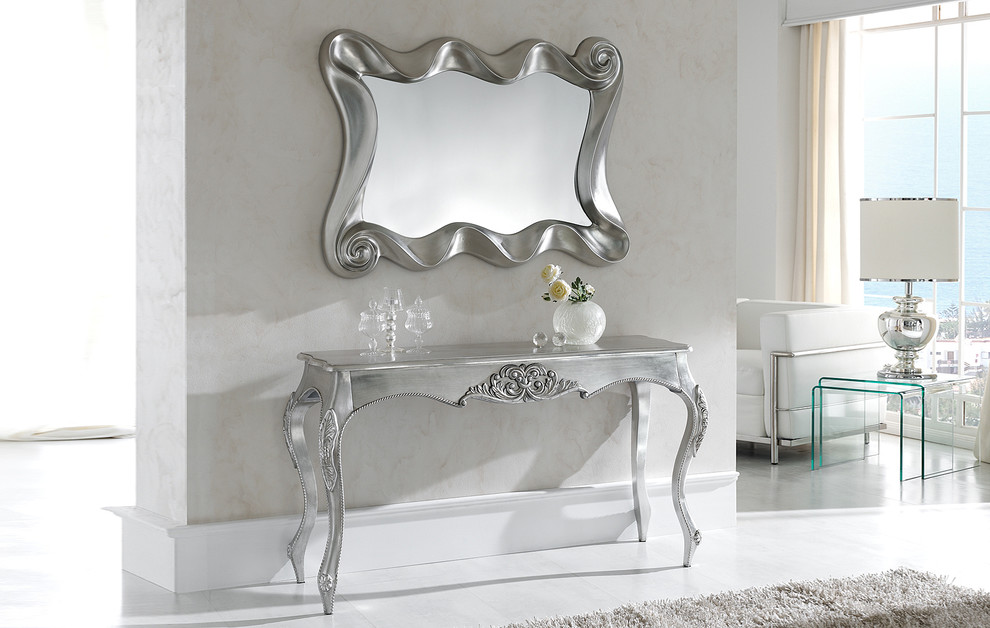 Консоль с зеркалом в гостиную