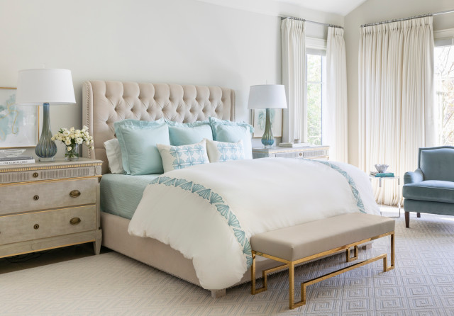 Transitional Bedroom klassisch-modern-schlafzimmer