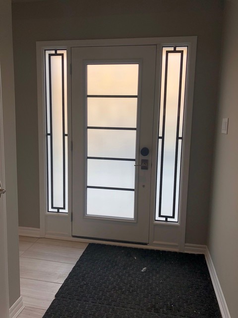 Inspiration for a transitional entryway remodel in Toronto